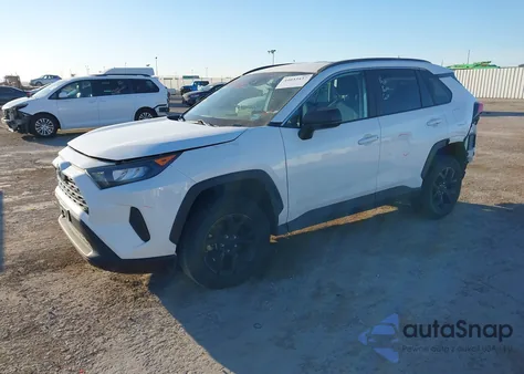 2021 Toyota Rav4 Le z USA, uszkodzony, nr VIN 2T3H1RFV7MC151847
